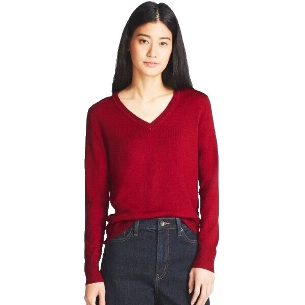 Uniqlo Women's V-Neck Wool Thin Sweater size S